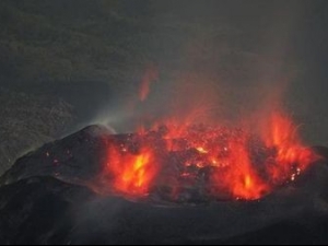 Вулканът Бардарбунг се събуди. Самолетите са в опасност.