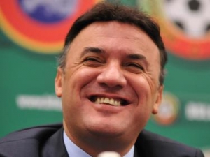 Боби: Настоявам за по шестима българи във всеки мач от 
