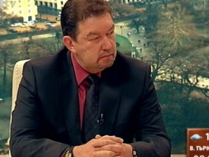 Адвокатът на Цветан Василев не знае, че клиентът му се е предал