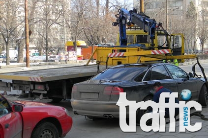 Вдигнаха 43 коли с паяк в Пловдив