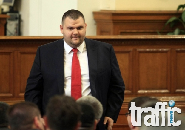 Пеевски и прокуратурата на съд заради изфабрикуваното обвинение в опит за убийство