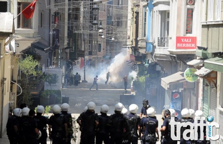 Протести в Турция взеха 15 жертви
