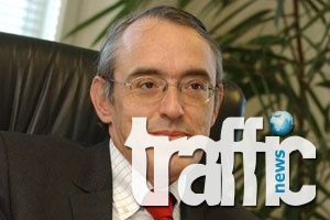 Огнян Донев ироничен към Бареков: Трябва да внесе 700 хил. чужденци за 1 млн. работни места!