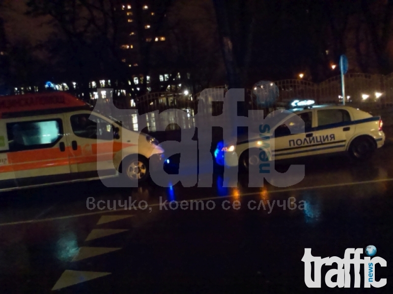 Първо в TrafficNews: Блъснаха мъж на неосветена пешеходна пътека! СНИМКИ