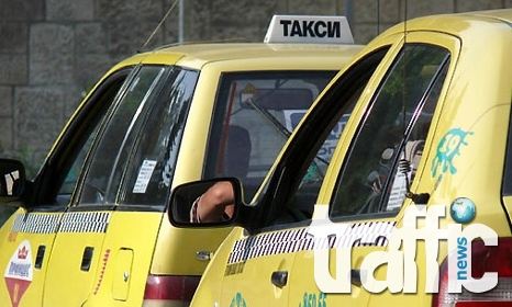 Таксиметров шофьор е осъден, че не върнал намерен GSM