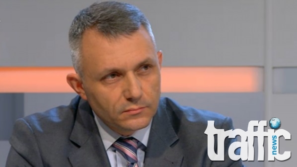 Хаджигенов: Безпрецедентен грабеж е вземането на картините от КТБ