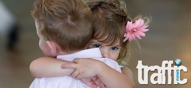 Днес е международният ден на прегръдката