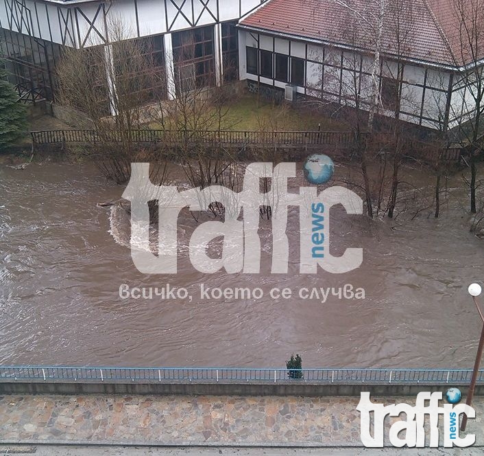 Първо в TrafficNews.bg: Очакват приливна вълна в Кадиево