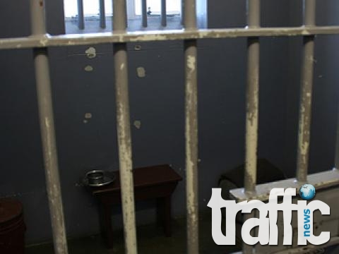 Първо в TrafficNews: Педофилът, с когото се гавриха в затвора, със съмнения за спукан далак
