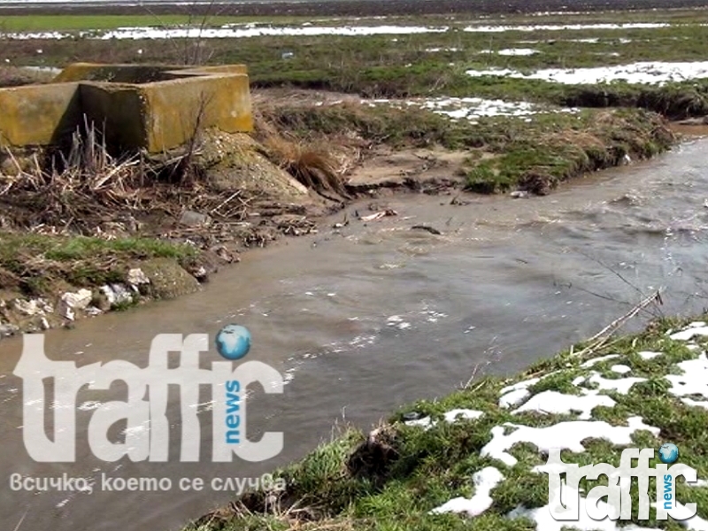 След снега: Ето къде са първите наводнения в района на Пловдив ВИДЕО