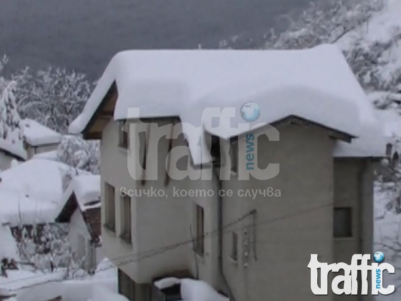 Издирват мъж от Ненково, Добростан под снежна блокада ВИДЕО