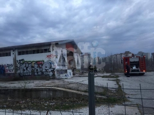 Склад на Сточна гара се запали ВИДЕО