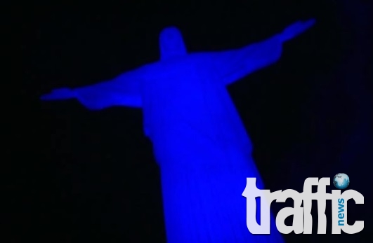 Статуята на Христос в Рио се оцвети в синьо за децата с аутизъм