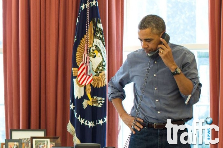 Обама и братът на Фидел Кастро си говорят по телефона