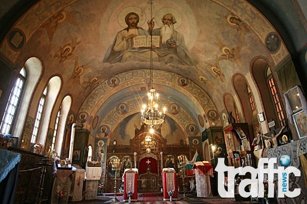 Ловчанската митрополия издаде книгата 