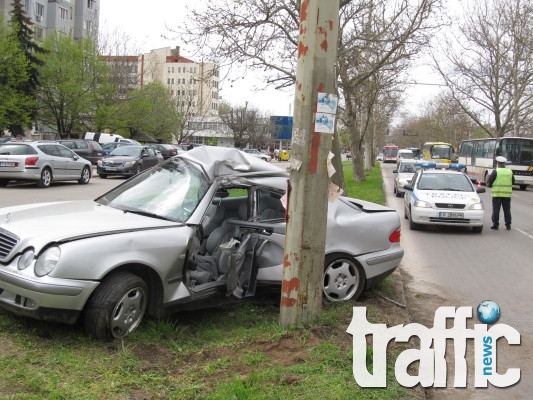 Млад мъж пострада при гонка на булевард СНИМКИ