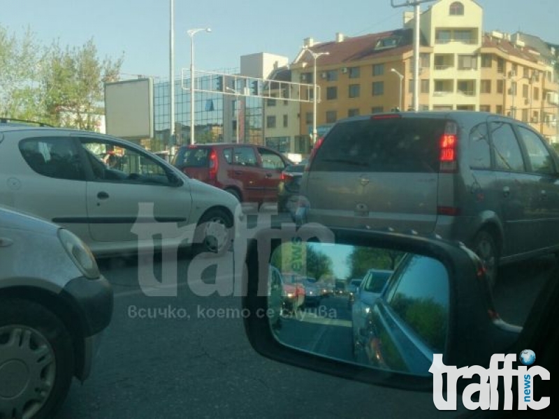 Ад по булевардите в Пловдив! СНИМКИ