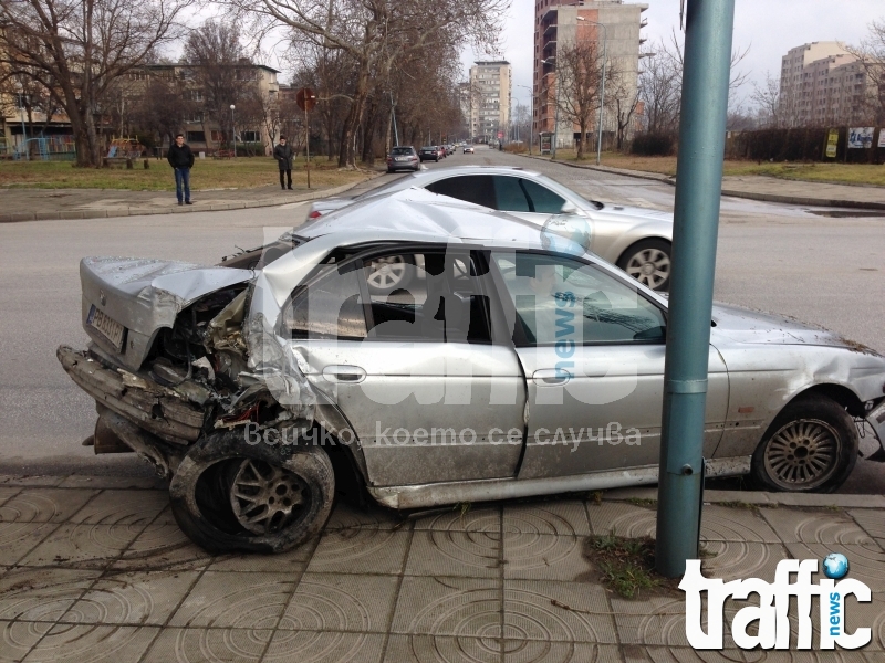 БМВ отне предимство на Мерцедес, двама са пострадали