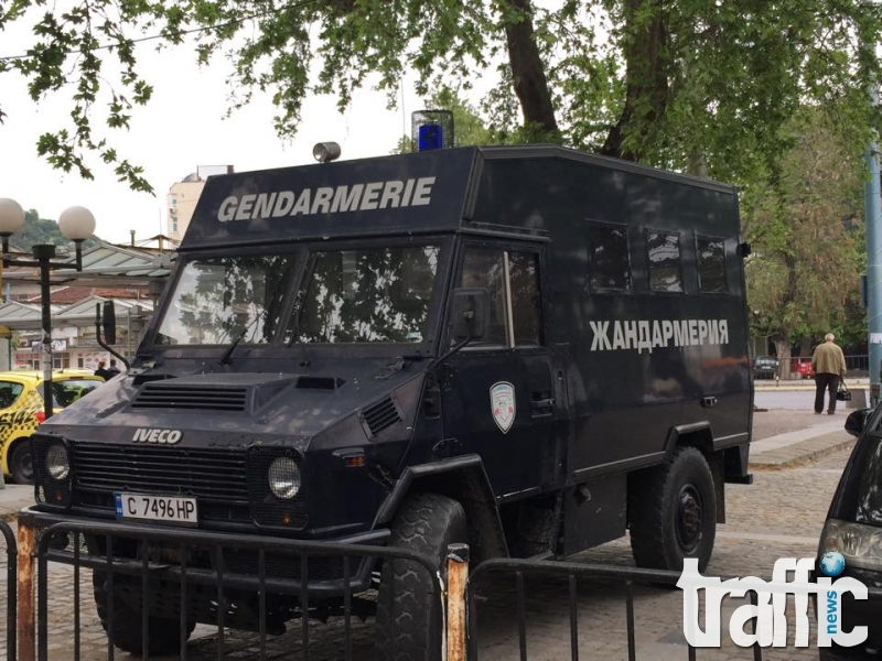 Реакцията на хората за безпрецедентната блокада в Пловдив ВИДЕО