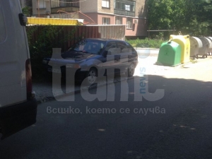 Пореден наглец в Кючука превзе тротоар СНИМКИ