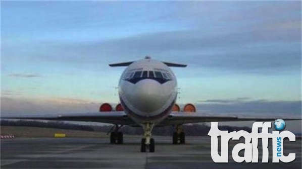 Буйстващ пътник накара самолет да кацне принудително