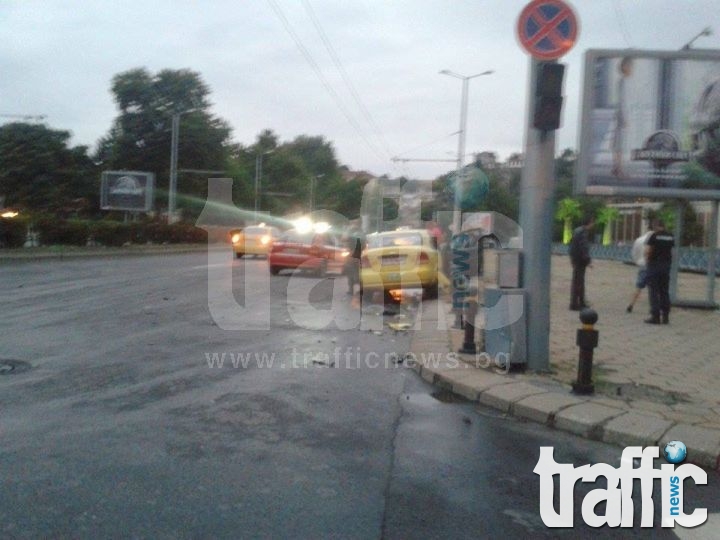 Хванаха шофьора, който премаза таксито до Форума и избяга