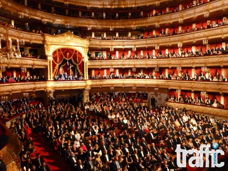 Театри източвали бюджета на Министерството на културата с безплатни билети