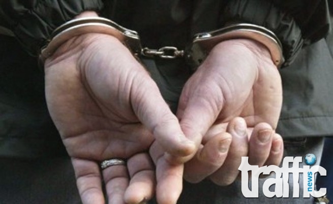 Задържаха мъж заплашвал със смърт свой съгражданин