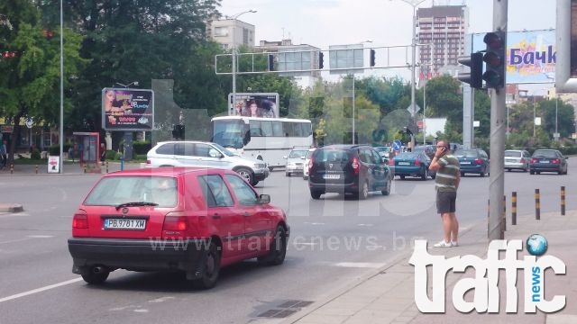 Кършияка остана без ток, хаос по булевардите СНИМКИ