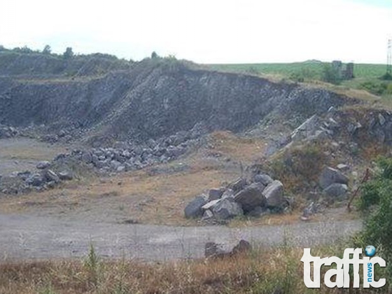 Прокуратурата в Асеновград се сезира за хвърчащите камъни от кариерата