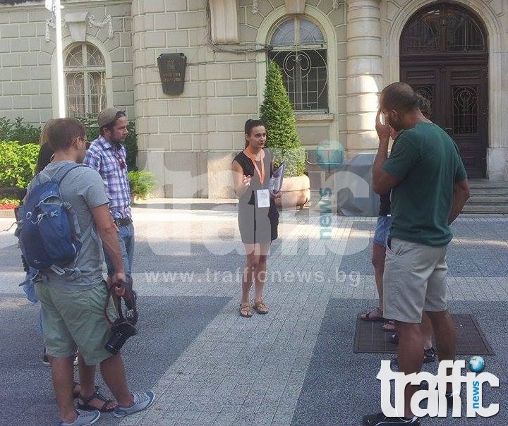 Безплатни гидове разкриват красотите на Пловдив пред чужденците ВИДЕО