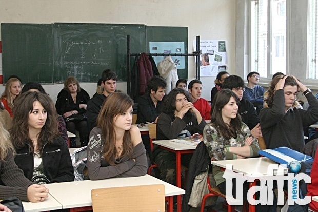 Масови проверки в Пловдив на фирми, наели ученици през ваканцията