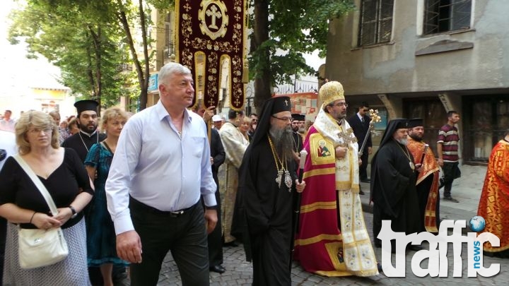 Здравко Димитров инициира молебен за здраве и закрила от катастрофи СНИМКИ 