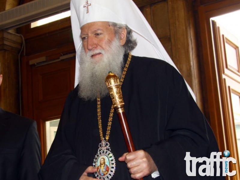 Патриарх Неофит с писмо до Цецка Цачева заради закона за образованието