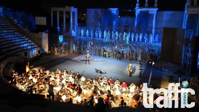 Опера продължава да оглася Античния театър и през есента
