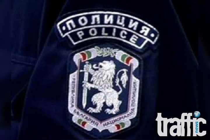Търговец поля лицето на конкурентка с бензин и се опита да запали