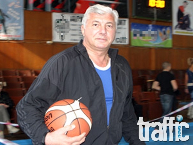 Здравко Димитров ще вземе участие във възпоменателен баскетболен мач