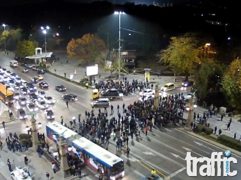 Полицията пак парализира София! СНИМКА