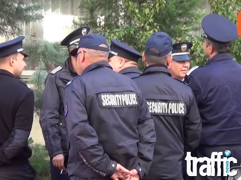 Бъчварова: Подписвам всички рапорти за напускане!