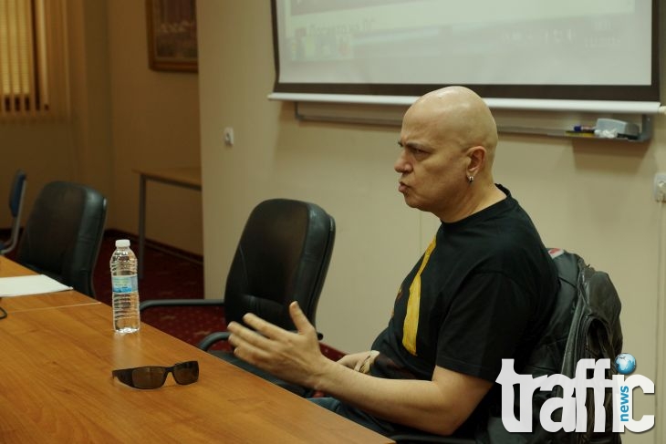 Слави Трифонов идва в Пловдив, среща се със студентите от ПУ