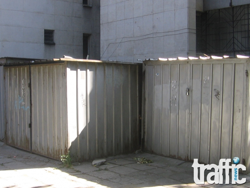 Махат металните гаражи в Пловдив! ВИДЕО
