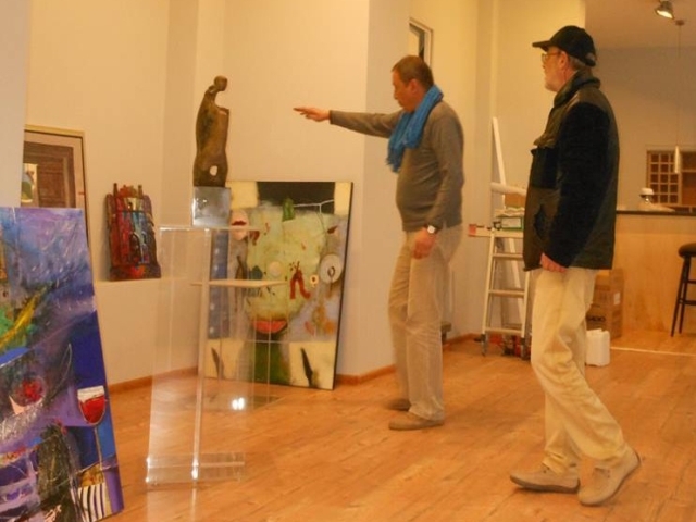 С творбите на 19 творци откриват нова галерия в Капана