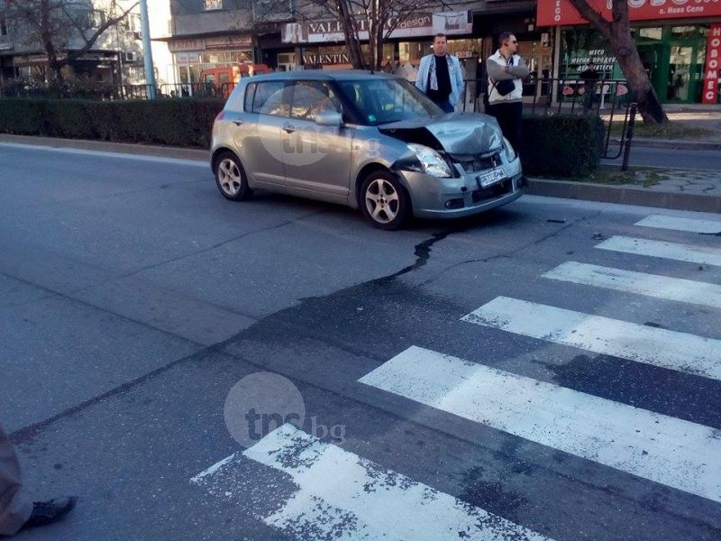 Сузуки се наниза в Mазда в центъра на Пловдив  СНИМКИ