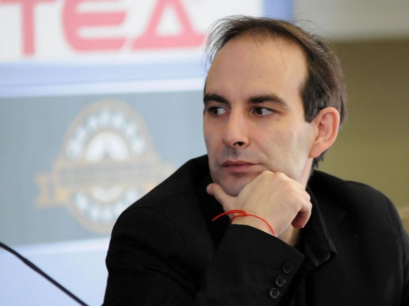 Трифонов покани Петър Волгин в шоуто си 