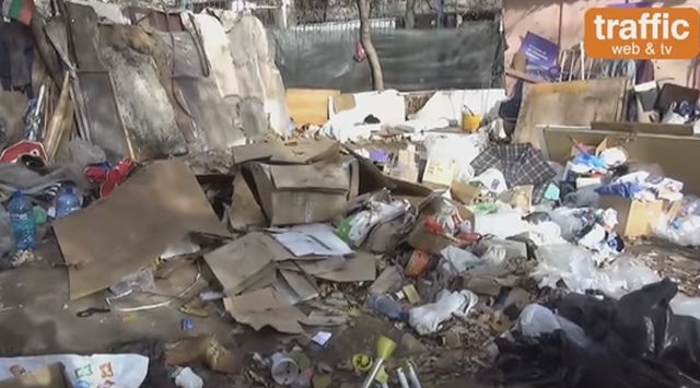 2/3 от пловдивските бездомници искат да спят на улицата ВИДЕО