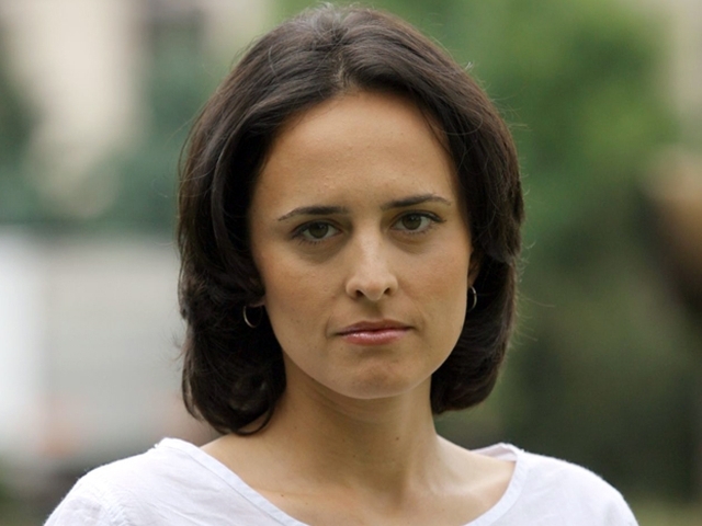 Бежанската вълна към Нова продължава: Генка напусна bTV
