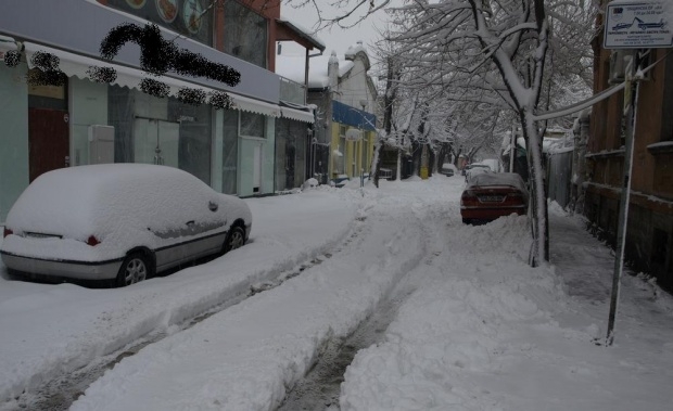 Големият сняг идва към Пловдив! До сутринта ще натрупа близо 20 см