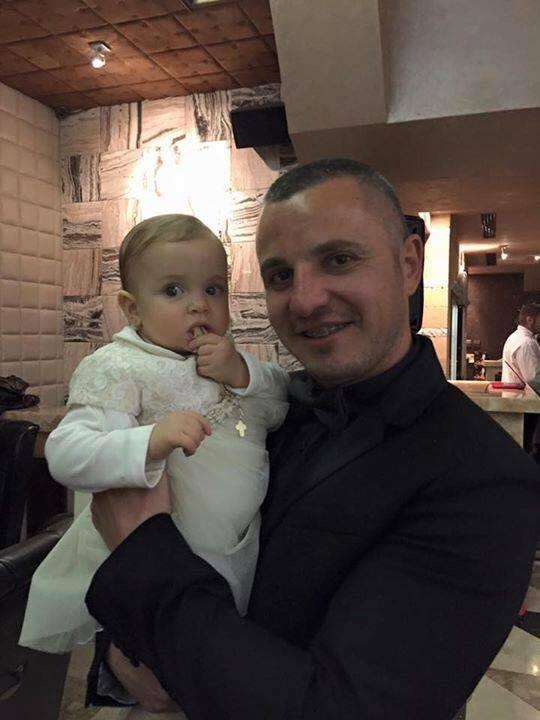 Автотърговецът Симеон Джиджев затвори клуб за кръщенето на дъщеря си Мона