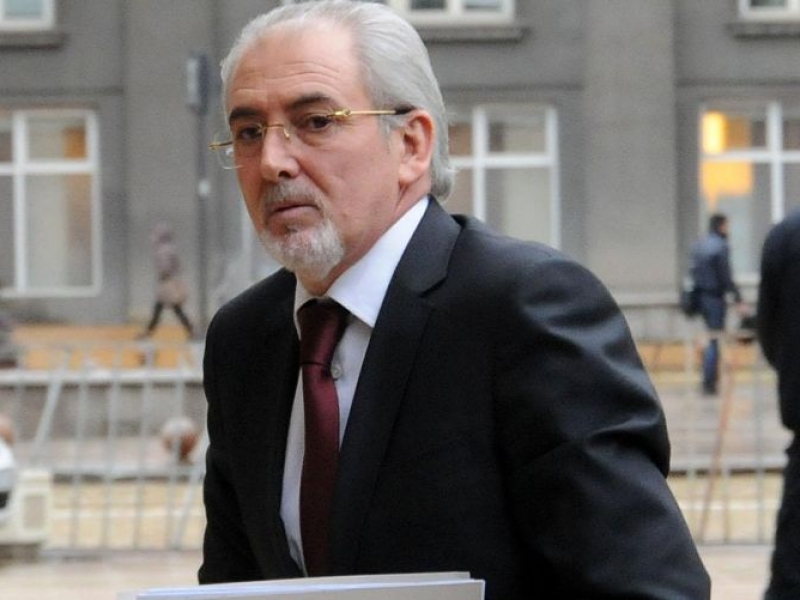 Изхвърлиха Местан от парламентарните комисии