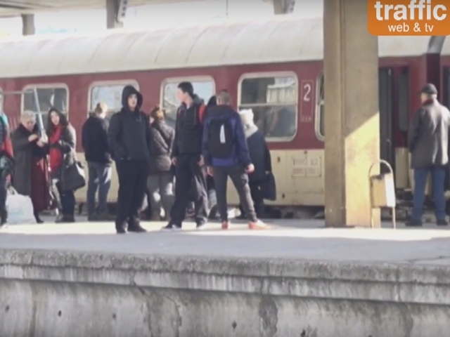 Кучешки студ измъчи пътниците във влака Шумен-Пловдив ВИДЕО